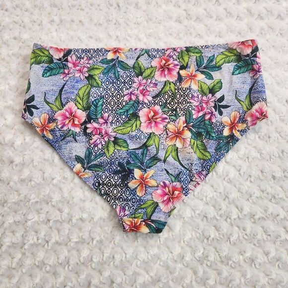 Swimsuits for All Blue and Pink Floral Hibiscus Print Swim Brief Bottom Size 26 - Picture 2 of 6